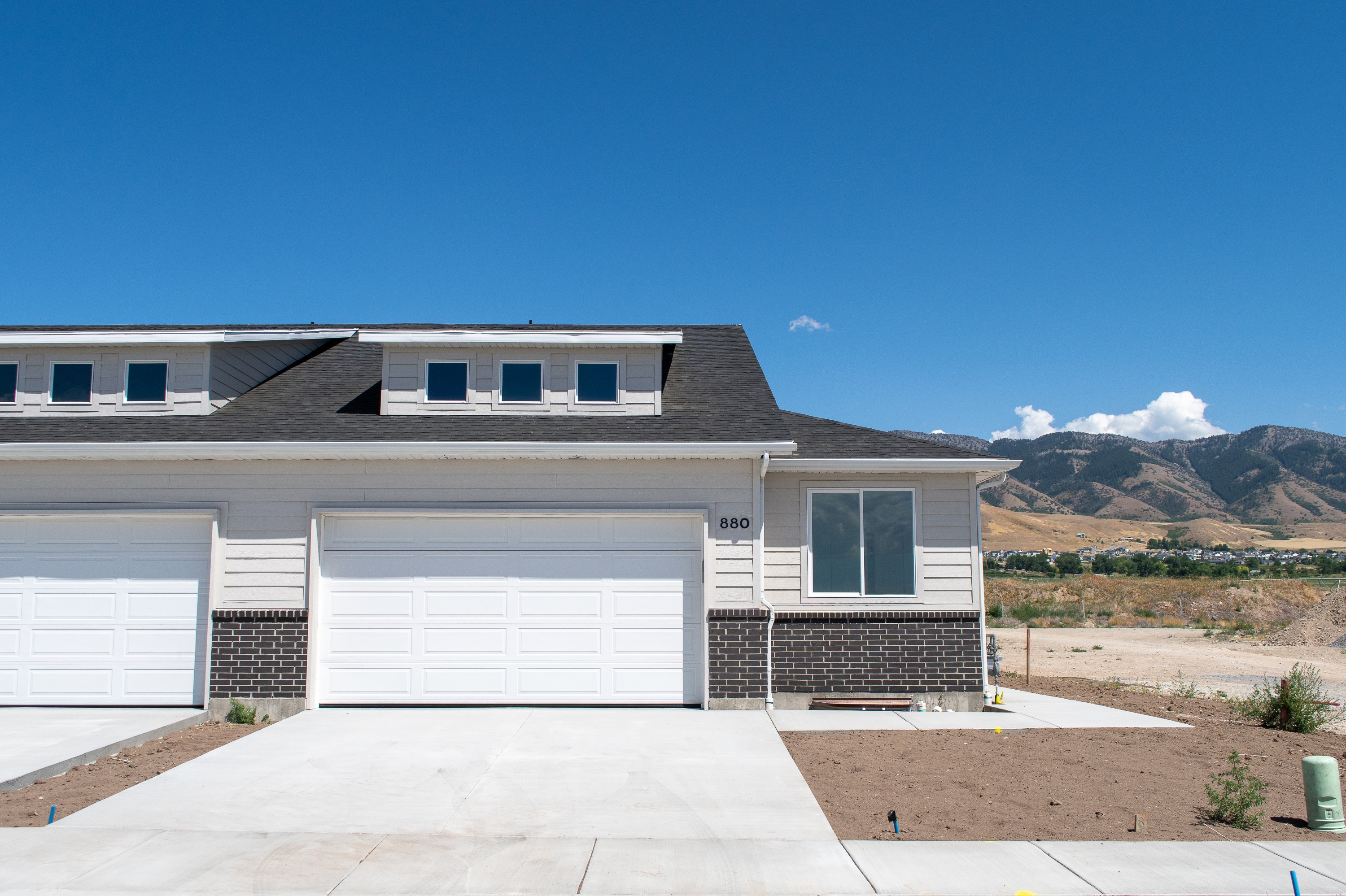 864 South 340 East - 1